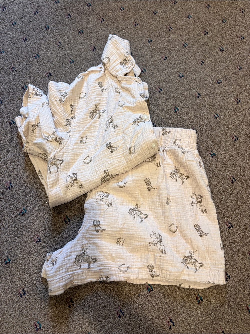 American Eagle Outfitters Peach Muslin Two-Piece Pajama Set with Western Print